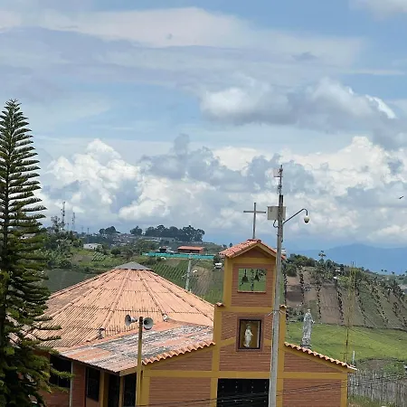 Apartamento Con Vista A Las Montanas Capacidad 6 Personas Sector Villamaria Exterior photo