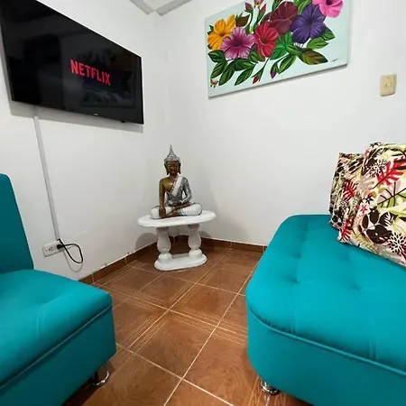 Apartamento Con Vista A Las Montanas Capacidad 6 Personas Sector Villamaria Exterior photo