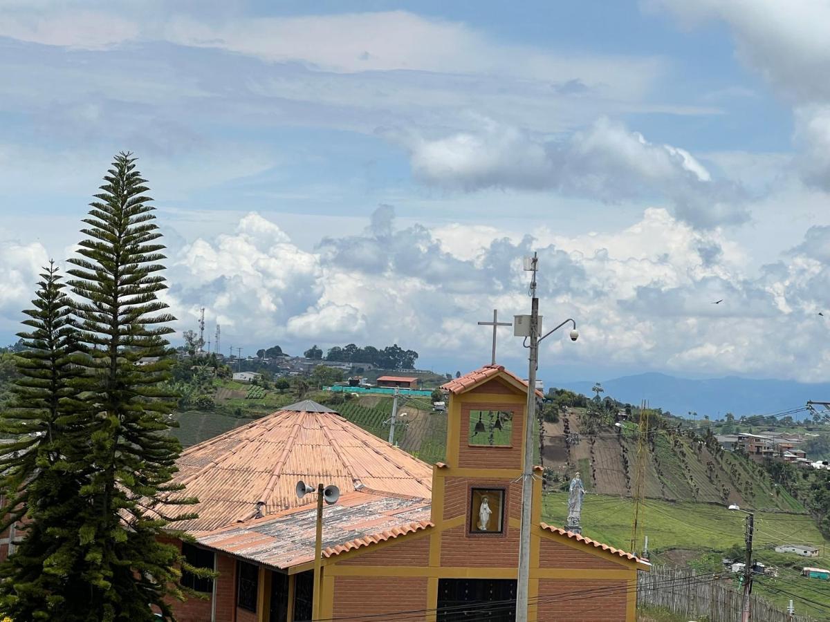 Con Vista A Montanas Capacidad 6 Personas Sector * Villamaria